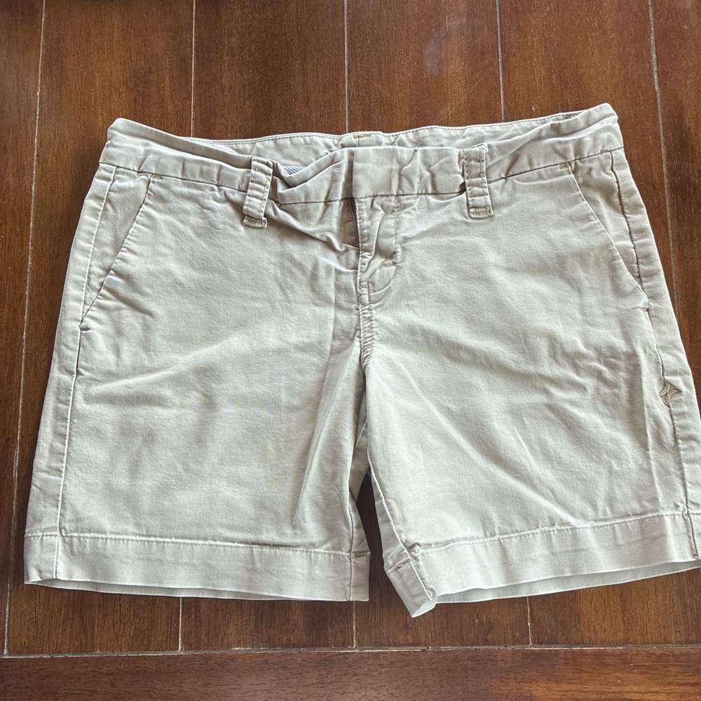 Hurley Women’s Khaki Shorts